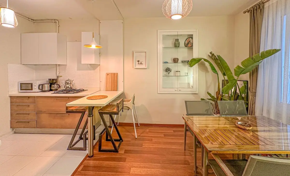 Kitchen area